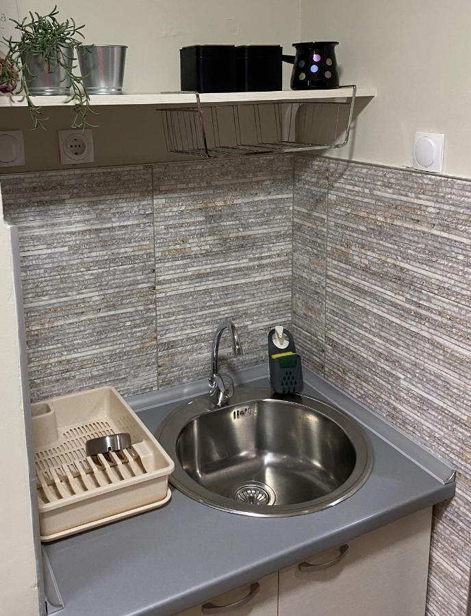 Apartman Kosta Лесковац Екстериор снимка