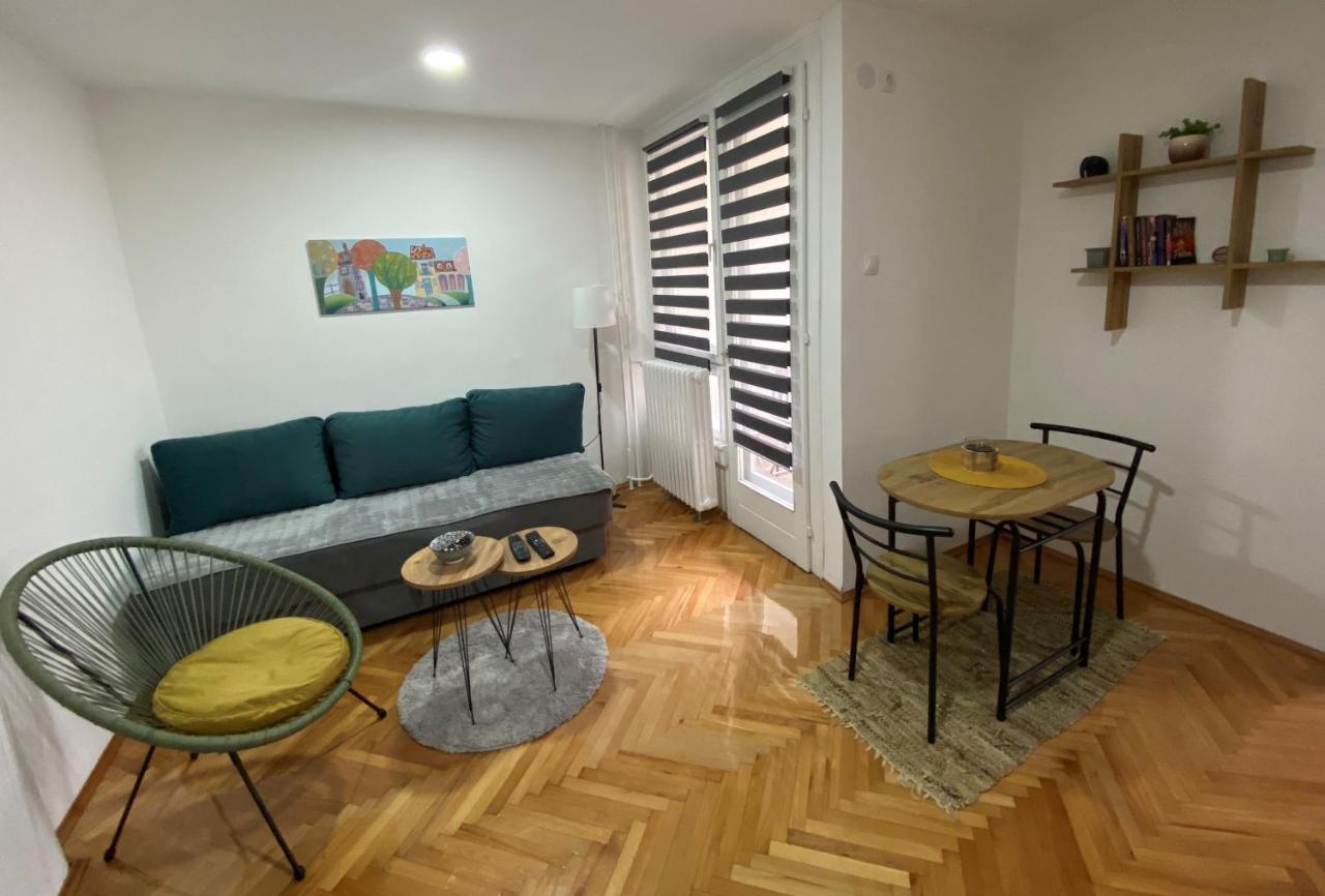 Apartman Kosta Лесковац Екстериор снимка