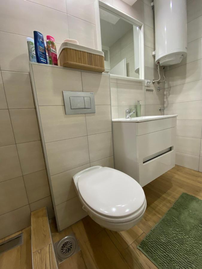 Apartman Kosta Лесковац Екстериор снимка